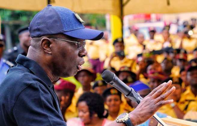 Sanwo-Olu opens Lekki toll gates to motorists