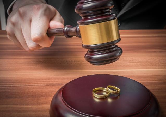 My husband almost set me ablaze for flirting, woman tells court