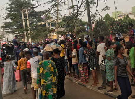 Prospective UTME candidates storm NIMC Lagos office