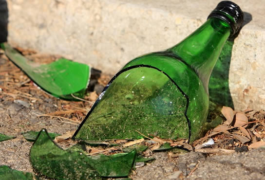 Woman stabs neighbour to death with broken bottle