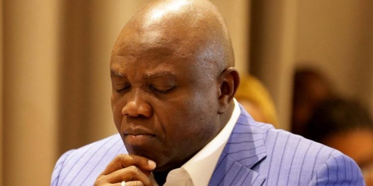 BREAKING: Ambode loses bid to stop probe by lawmakers over purchase of 820 buses