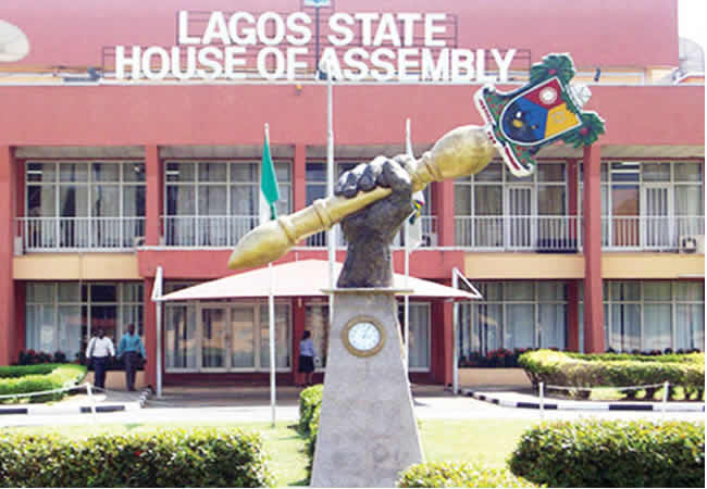 BREAKING: Lagos Assembly sacks two principal officers, suspends others