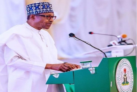 BREAKING: Buhari meets APC Governors over crisis